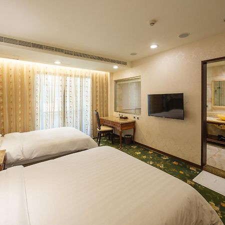 Grand Pleasure Spring Hotel Taipei Extérieur photo