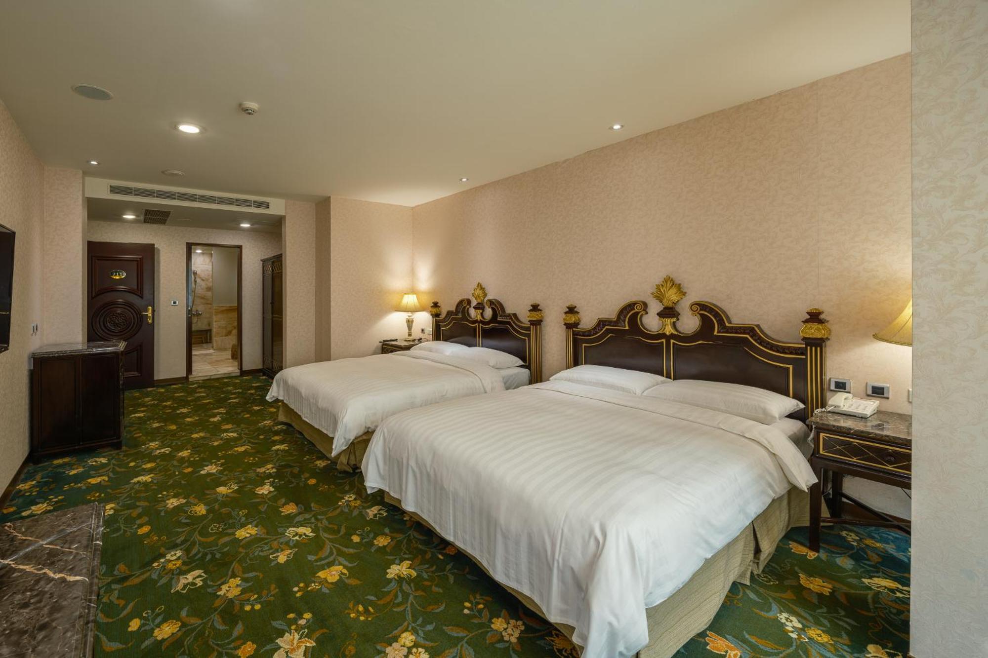 Grand Pleasure Spring Hotel Taipei Extérieur photo